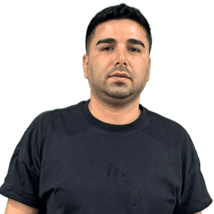 آزاد منصوری